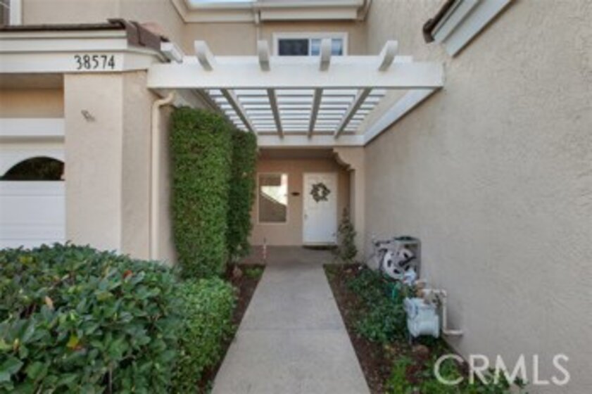 38574 Lochinvar Court Photo