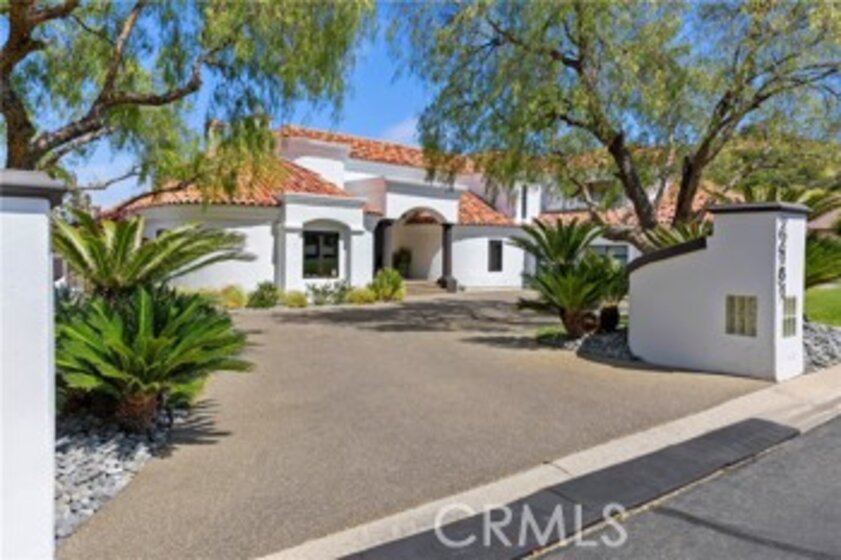 22181 Eagles Nest Court Photo